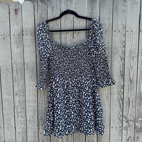 Reformation Loulou mini Dress In Elyse Size M NWT - Picture 6 of 8
